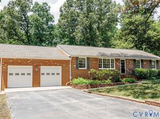 12804 Chester Dr, Disputanta, VA 23842