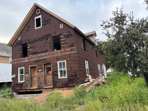 23348 Elm Ave, Dollar Bay, MI 49922
