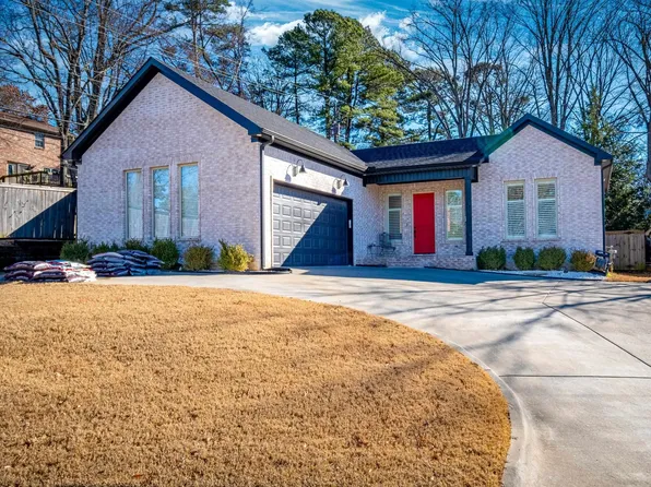 8315 Louwanda Dr, Little Rock, AR 72205