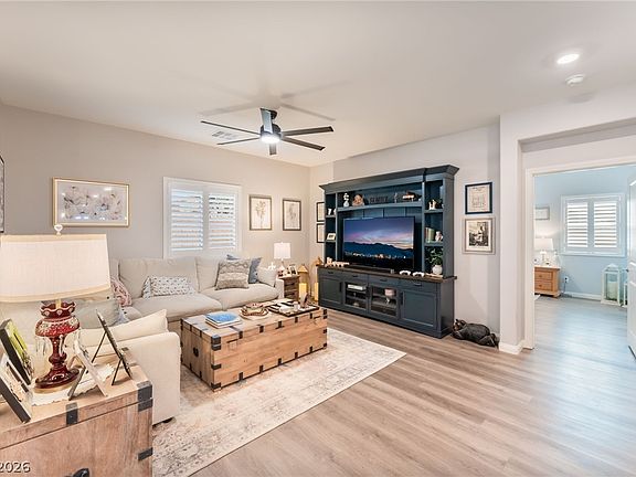 5th image of 7539 Charlotte Bay Ave
