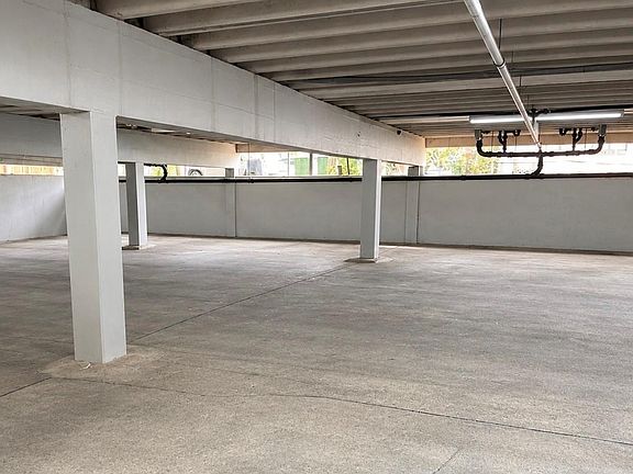 4th image of 2515 Shakespeare St APT 5