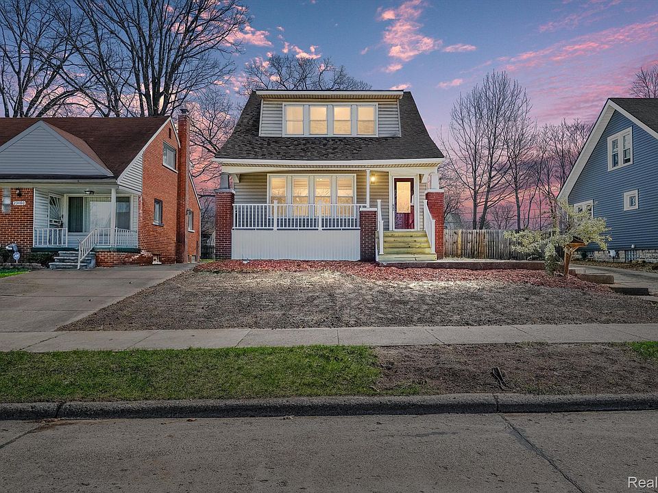 1st image of 23470 Geneva St