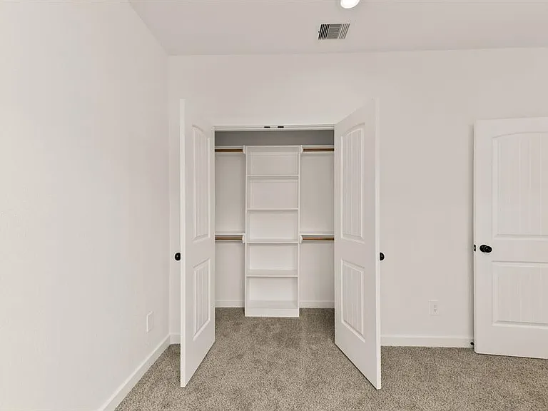 4705 Idaho St — Photo 13