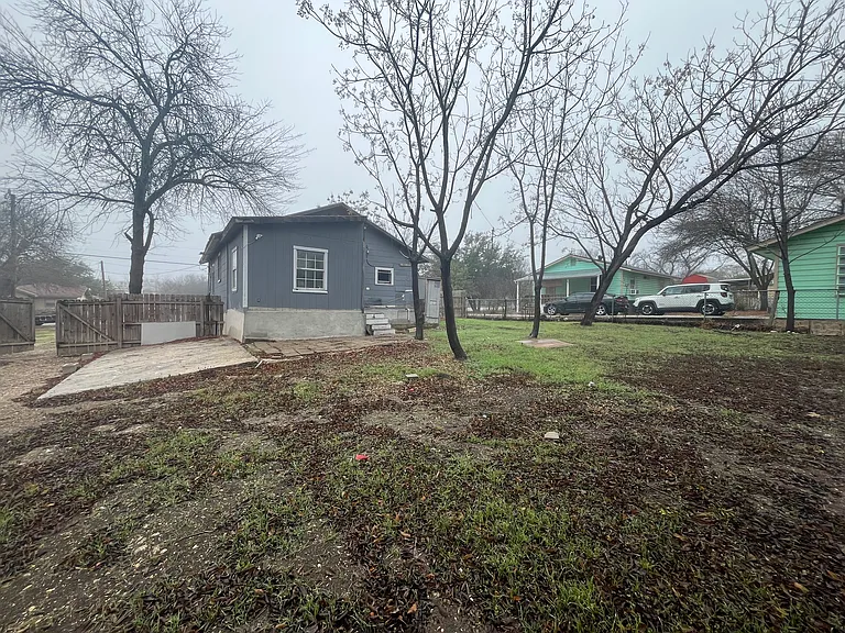 4711 Erin Blvd — Photo 5