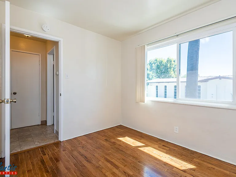 93 E William St #10 — Photo 5