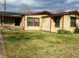 5843 Kenilwood Dr, Houston, TX 77033