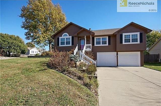 1st image of 639 NE Bryant Dr