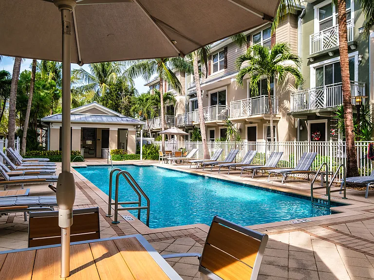 ANKR Wilton Manors — Photo 29