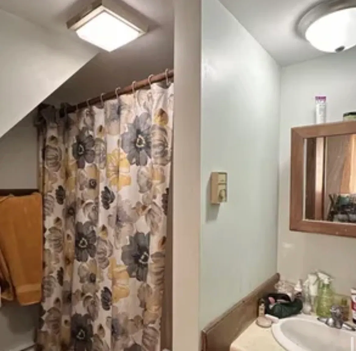 76 S Chestnut St — Photo 2