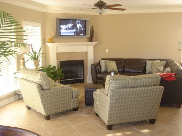 1st image of 53 Hidden Lakes Dr