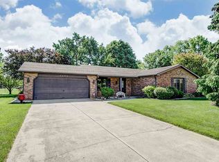1408 Willow Dr, Auburn, IN