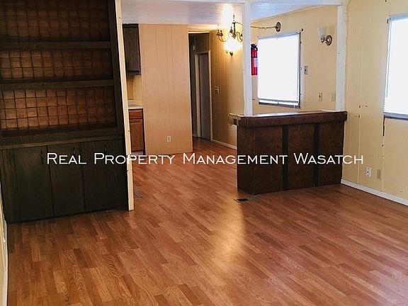 3rd image of 6924 S Columbia Dr #89