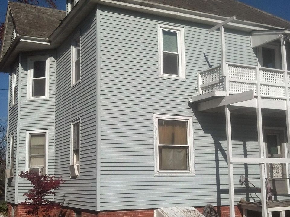 Rear view of home