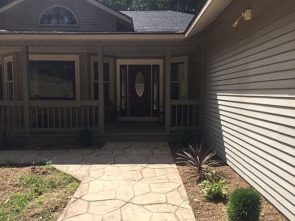 Stamped concrete entrance