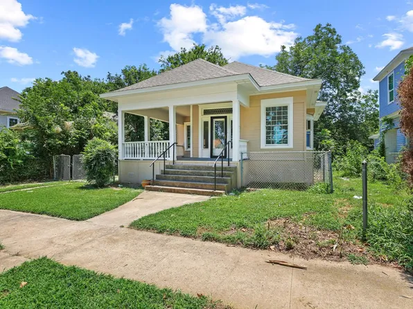 614 W Owings St, Denison, TX 75020