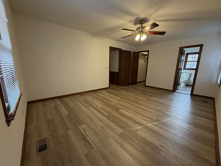 144 Fern Forest Dr — Photo 15