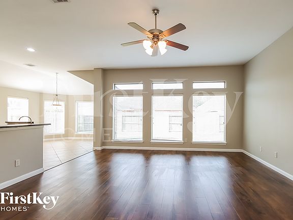 3rd image of 14727 Fountain Stone Ln