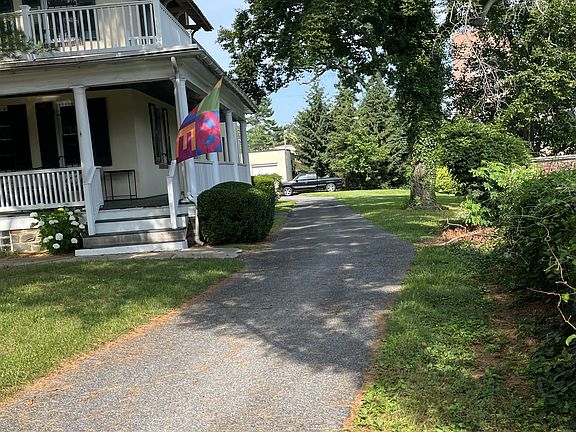 5th image of 4101 Roland Ave #1