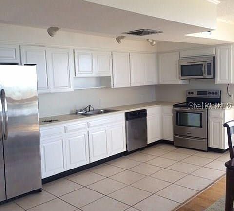 5th image of 3301 Bayshore Blvd Unit 1810A