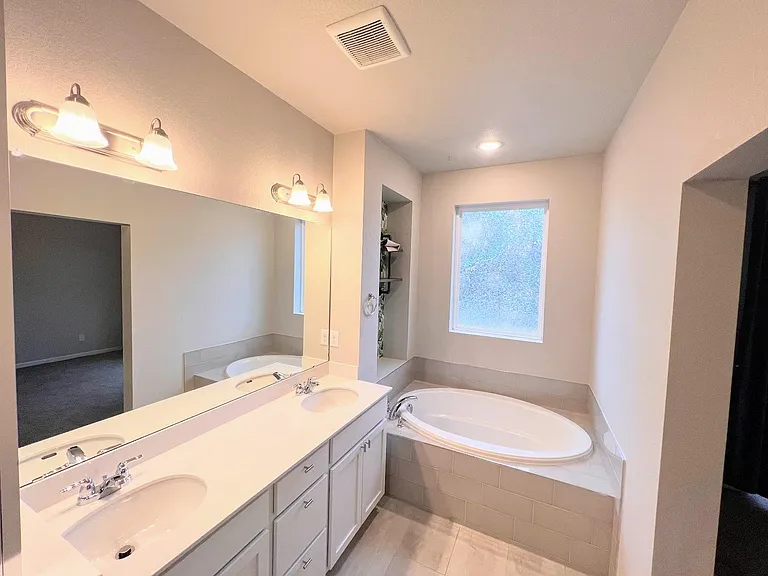 14722 E Belleview Ave — Photo 12