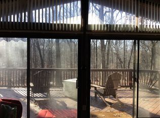 850 Twin Oaks Dr, Hummelstown, PA 17036