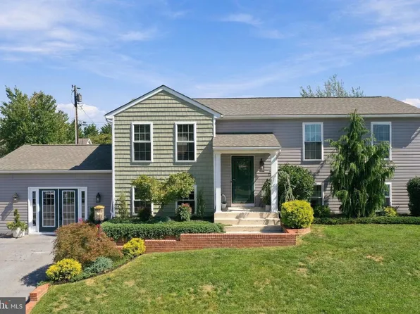 13941 Green Mountain Dr, Maugansville, MD 21767