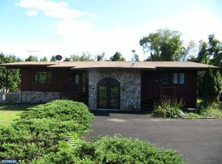 505 Golf Course Rd, Birdsboro, PA 19508