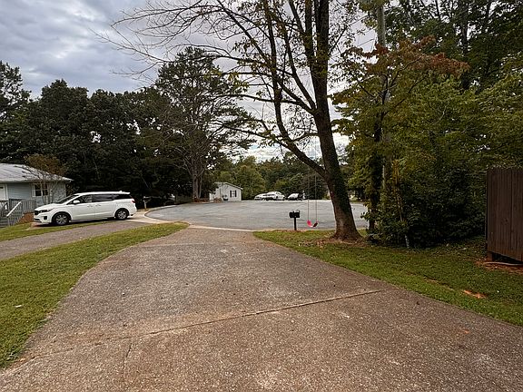 2nd image of 10722 Bean Dr #10722