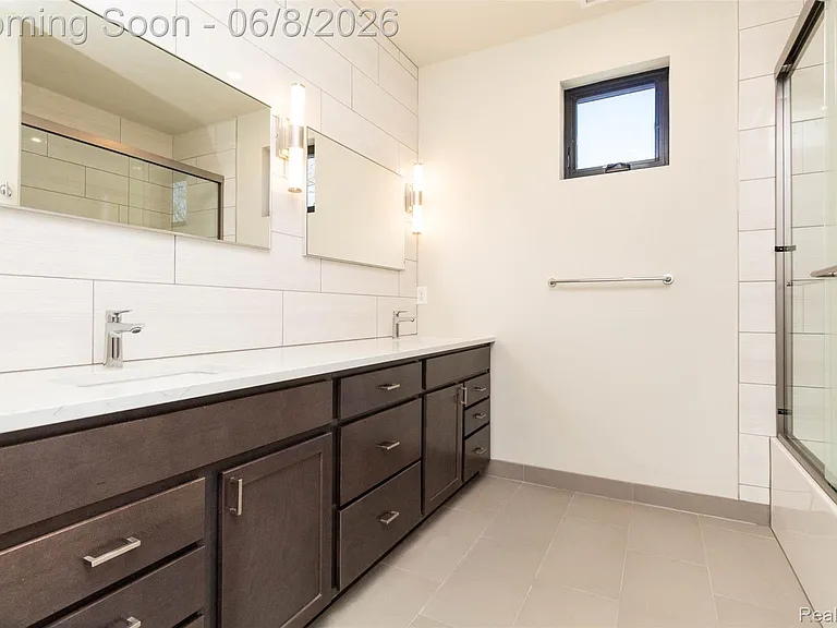 2223 Wabash St — Photo 20