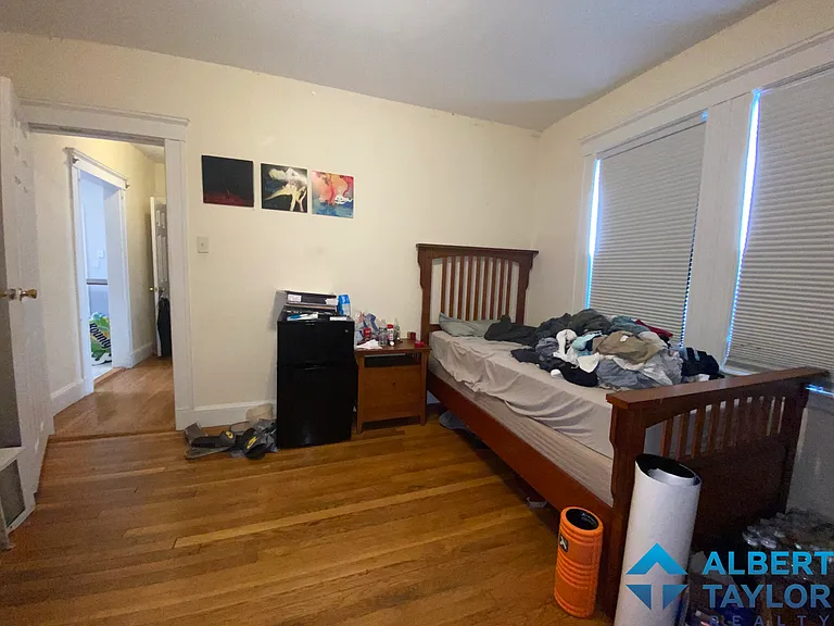 288 Foster St #1 — Photo 7