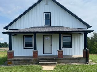 494 Capps Rd, Campbellsville, KY 42718