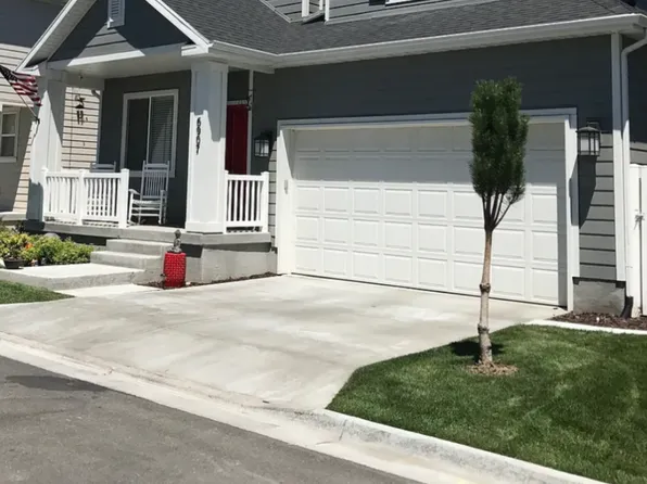 6709 S Zandi Dr, Midvale, UT 84047