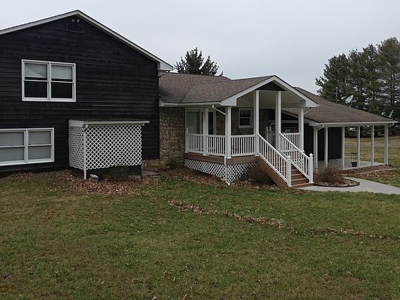 3rd image of 115 Smyth Dr