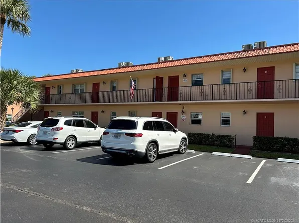 1901 SW Palm City Rd APT 1-H, Stuart, FL 34994