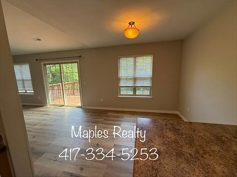141 Scotch Pine Ct — Photo 19