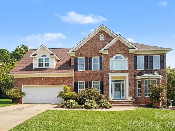4902 Shannamara Dr, Matthews, NC 28104