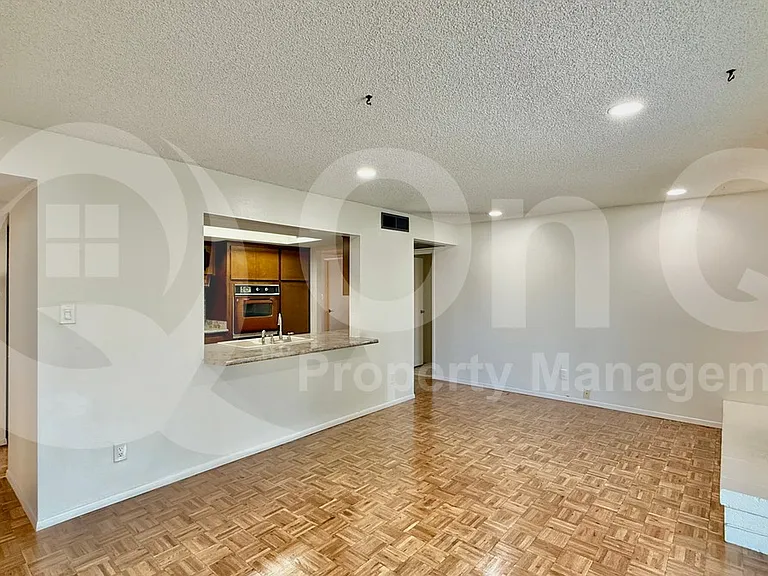 1218 E Alameda Dr — Photo 7