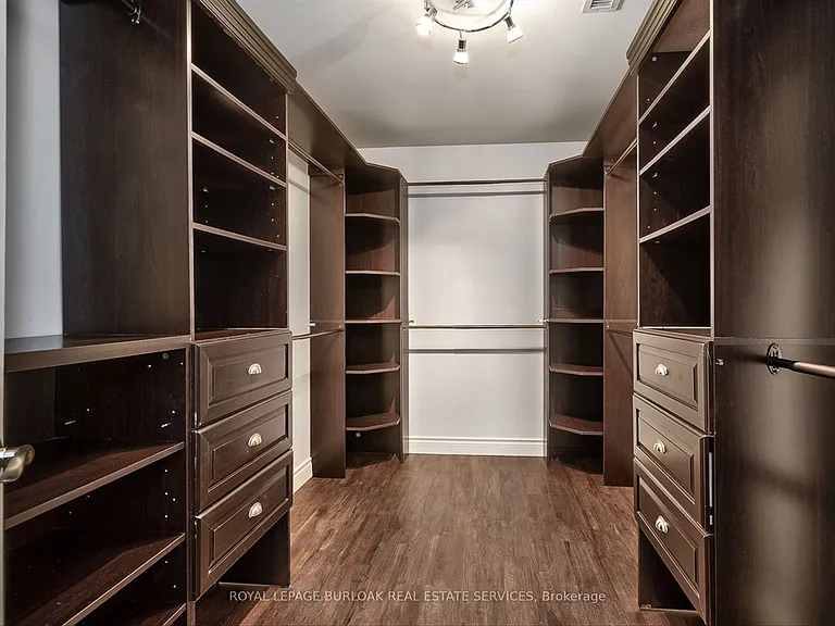 1477 Lakeshore Rd #305 — Photo 39