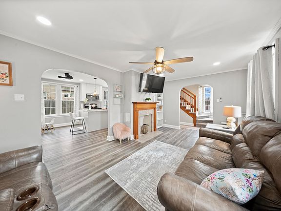2nd image of 3207 Walters Hill Dr