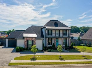 202 Royal Troon Rd, Starkville, MS 39759