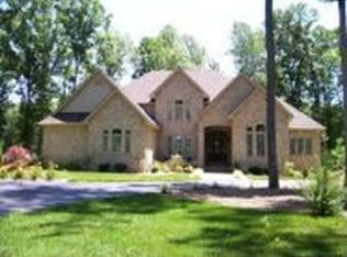 212 Forest Canopy Dr, Amherst, VA 24521