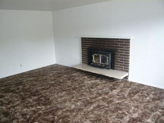 3rd image of 28861 41st Ave S