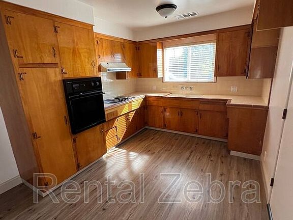 2nd image of 1421-1423 Ardmore Ave Unit 1421