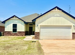 8325 NW 163rd Ter, Edmond, OK 73013