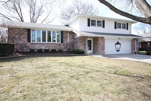 1st image of 6049 W 128th Pl