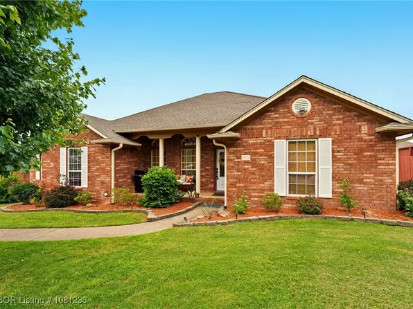 1524 Bunker Hill Ct, Van Buren, AR 72956
