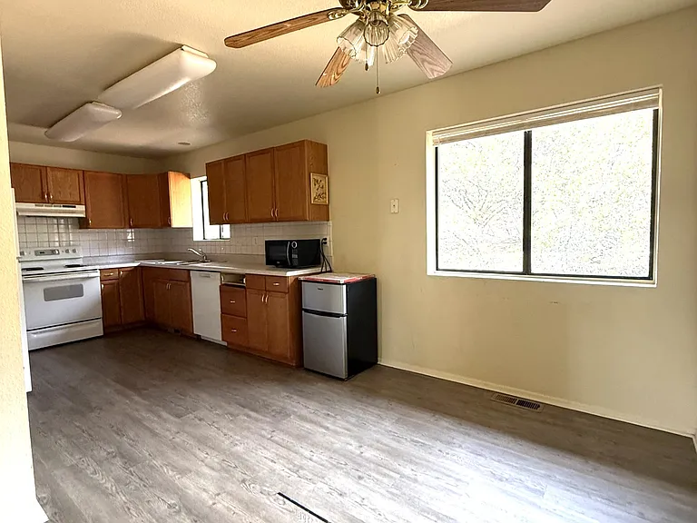 826 Heart Straight Ln — Photo 10
