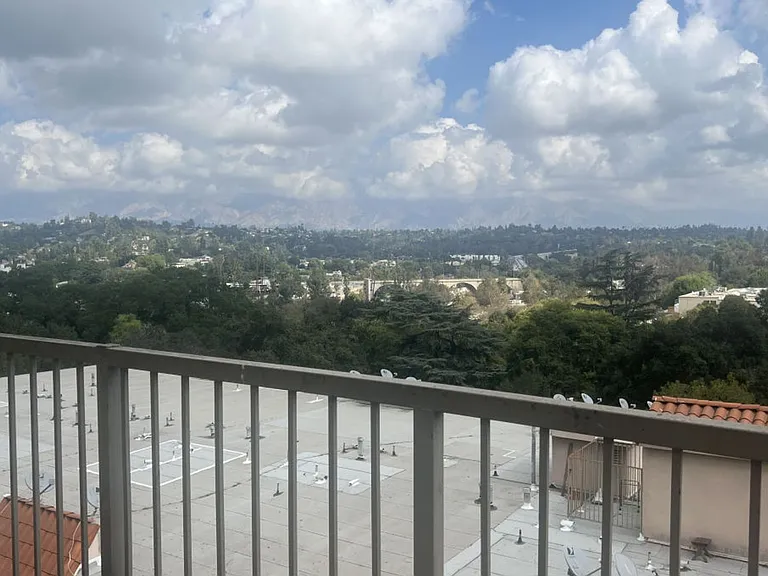 Acre Heights Apartments — Photo 117