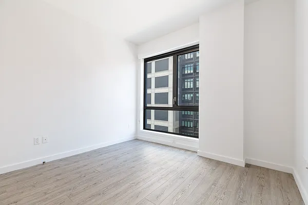 Rented by MNS | media 14