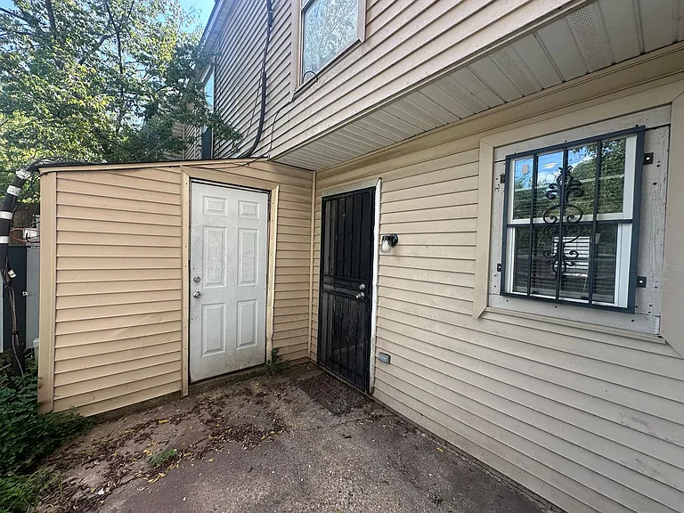 9447 Olde Towne Row — Photo 21